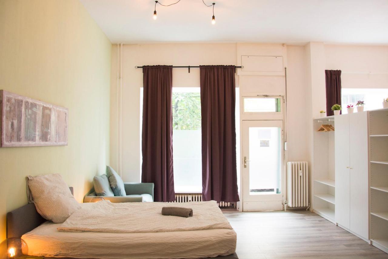Moabit Family Apartment Берлин Экстерьер фото